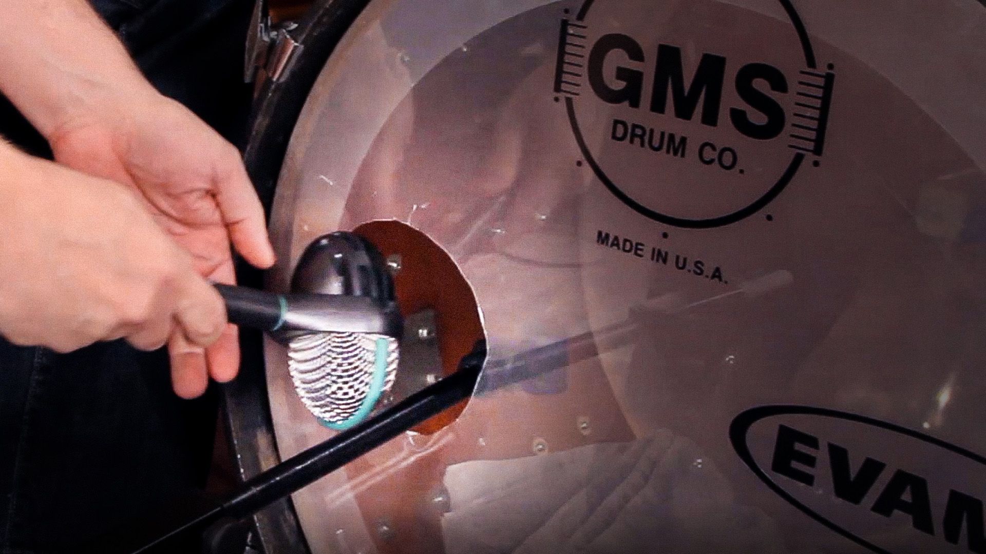 Recording a bass drum with 1 microphone